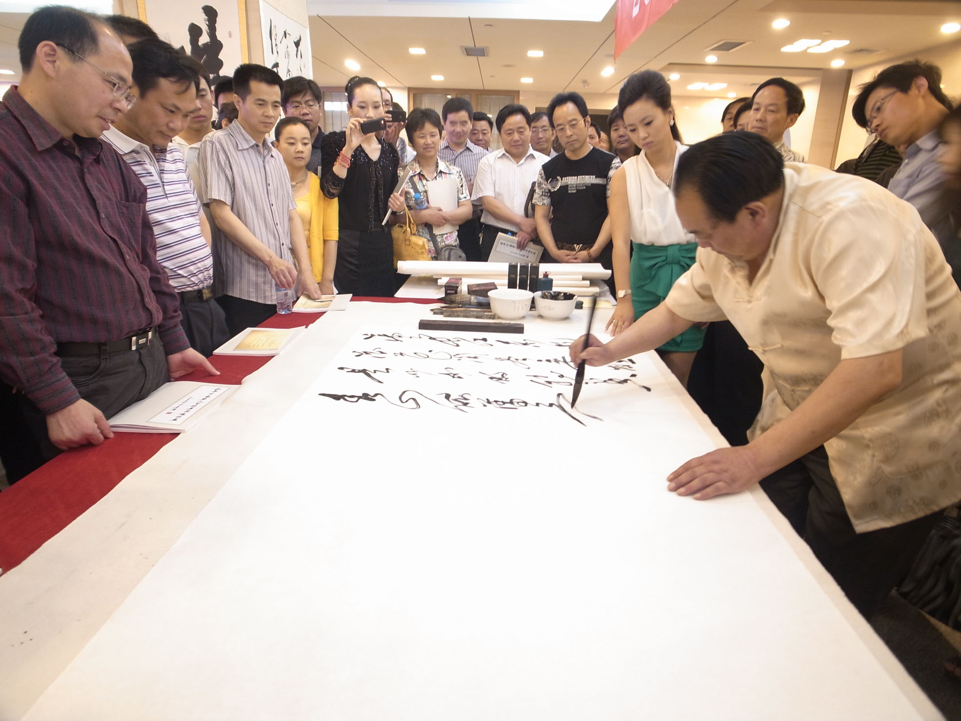 和平印象艺术鉴赏会——田家宏书友会成功举办!