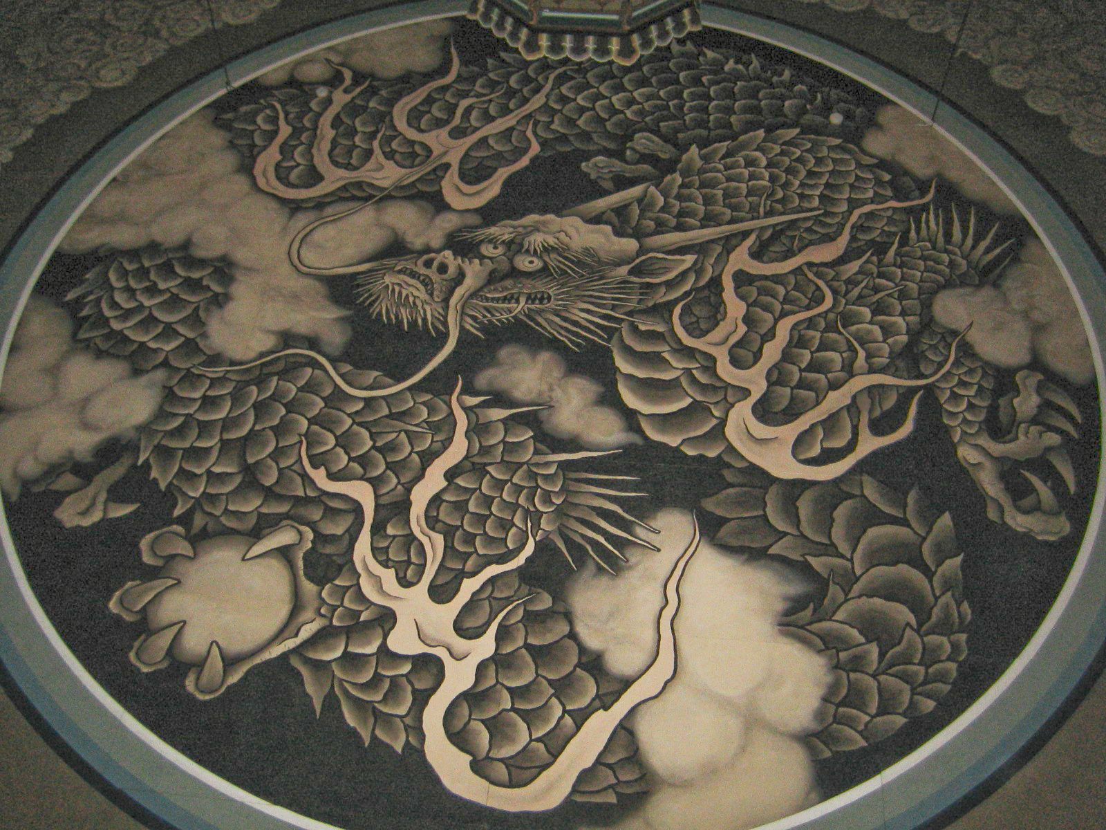 建长寺kenchojiの法堂の天井画の云龙図 小泉淳作 笔 平成14(2002